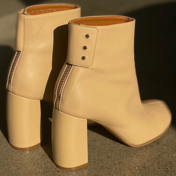 SOLD SOLD Stella McCartney booties - Picture 3 of 4